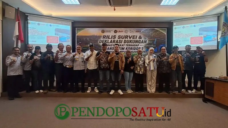 Rilis hasil survei Trans Jatim Koridor 2 Malang di UMM oleh Dewan Kampung Nuswantara (DKN) bersama Organisasi Kemasyarakatan (Ormas), Prof. Dr. Wahyudi, M.Si Kaprodi S3 Pascasarjana UMM (Foto: Agus.S. pendoposatu.id)