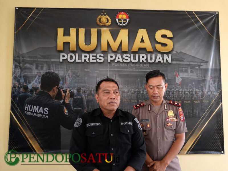 Humas Polres Pasuruan saat pres rilis di depan awak media (Foto: Abdullah pendoposatu.id)