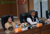 Kepala Bakorwil III Malang, Asep Kusdinar saat rapat koordinasi Millennium Job Center 2026(Foto: bgs pendoposatu.id)