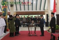 Bupati Malang H. M. Sanusi melantik pejabat administrator, fungsional di Pendopo Agung (Foto: bgs pendoposatu.id)