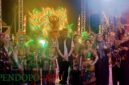 Sekda kabupaten Malang, Ir. Budiar saat foto bareng dengan beberapa peserta Sumberejo Pagak Carnival (Foto: Seno pendoposatu.id)