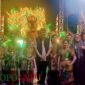 Sekda kabupaten Malang, Ir. Budiar saat foto bareng dengan beberapa peserta Sumberejo Pagak Carnival (Foto: Seno pendoposatu.id)
