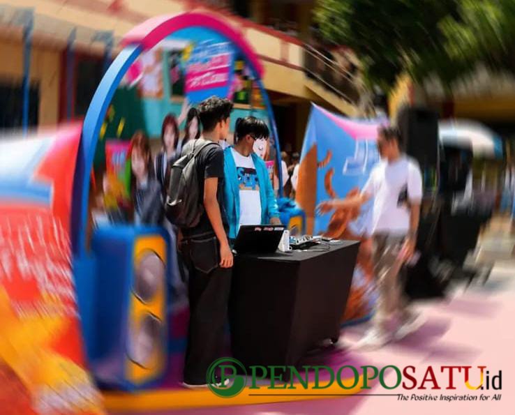 Siswa SMKN 1 Beji saat acara DJ Performa saat berlangsung di halaman sekolahan (Foto: Abdullah pendoposatu.id)
