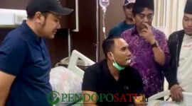 Zulham Mubarok didampingi Amarta Faza saat dirawat di RSUD Kanjuruhan Malang (Foto: Seno pendoposatu.id)