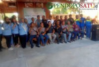 Ormas, Progib dan awak media saat foto bersama di acara RM makan Ayam Kirana di Purwosari (Foto: Abdullah pendoposatu.id)