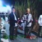 Anggota DPRD Kabupaten Malang Fraksi NasDem, Abdul Ghofur saat mengikuti tasyakuran di dampingi Kades Pringgodani, Abdul Malek (Foto: Diky pendoposatu.id)