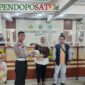 KRI Samsat Bangil saat memberikan hadiah ke taat pajak (Foto: Abdullah pendoposatu.id)