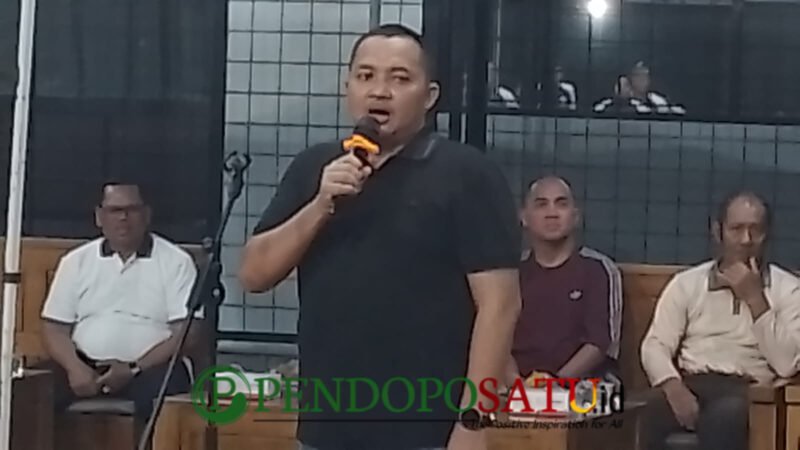 Bupati Pasuruan, Rusdi Sutejo saat membuka Acara Turnamen Bola Volly Bupati Cup (Foto: Abdullah pendoposatu.id)