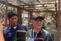 Ketua Cabor Percasi Kota Blitar, M. Trijanto, protes saat pelaksanaan Musurkotlub KONI Kota Blitar (Foto: Nadia KK pendoposatu.id)