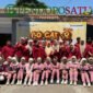 Foto bersama Dinas Pertanian dan Pangan Banyuwangi dengan para tenaga kesehatan dan mahasiswa (Foto: Boby pendoposatu.id)