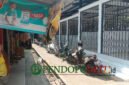 Pedagang pasar Karangploso, Siti Aminah (61) tahun saat dikonfirmasi dilokasi pasar yang mangkrak (Foto: bgs pendoposatu.id)