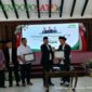 Ketua ICMI Orwil Jatim, Pitono Nugroho foto bersama Ketua ICMI Orda Malang terpilih, Makhrus Sholeh (Foto: bgs pendoposatu.id)