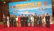 Jajaran Forkompinda Tulungagung saat mengikuti upacara HUT TNI ke-81 di Kongas Arum Kusumaning Bongso (Foto: Hanik pendoposatu.id)