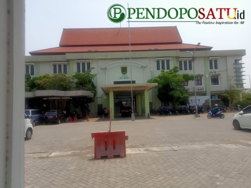 Kantor Dinas Pendidikan Kabupaten Pasuruan (Foto: Abdullah pendoposatu.ud)