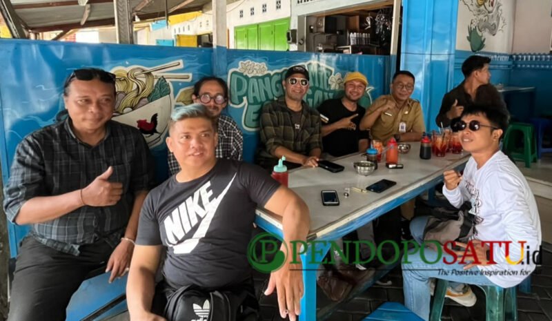 Cozy Republic bersama awak media lagi kuliner di Kota Malang (Foto: bgs pendoposatu.id)