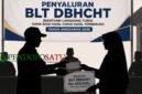 Ilustrasi penerimaan BLT DBHCHT Kabupaten Tulungagung (Foto: Hanik pendoposatu.id)