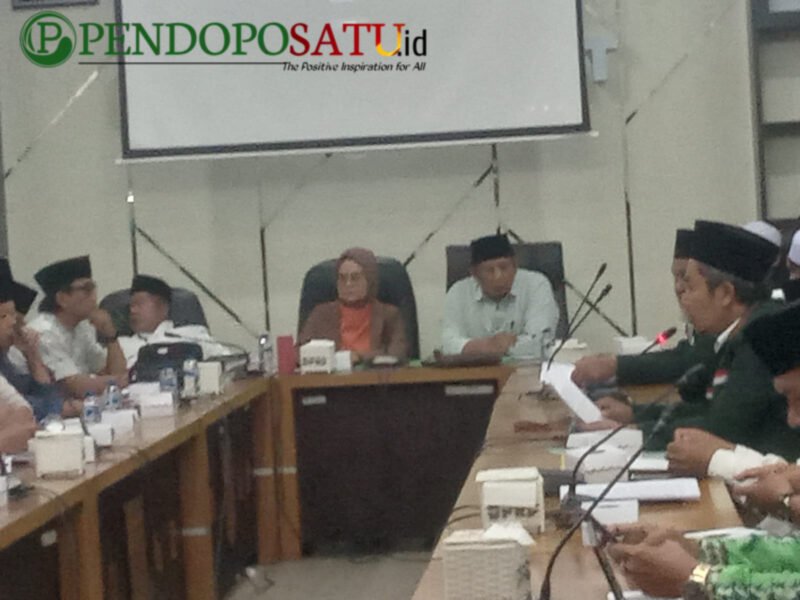 Saat Rapat Dengar Pendapat (RDP) dengan MP3I di gedung DPRD Kabupaten Malang (Foto:bgs pendoposatu.id)