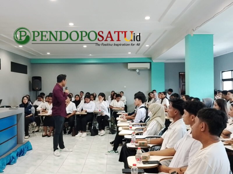 Penyambutan Mahasiswa Baru Universitas Insan Budi Utomo Malang tahun 2026 (bgs pendoposatu.id)