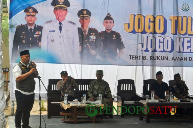 Plt.Bupati Tulungagung, H. Ahmad Baharudin saat menghadiri acara di kecamatan Kedungwaru (Foto: Hanik pendoposatu.id)